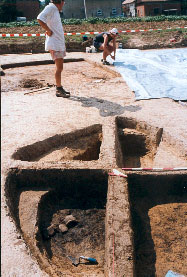 Wüstungsgrabung bei Seulingen. Silogrube des 10. Jhdts.