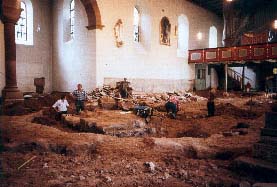 Grabung in der Johanniskirche in Seulingen